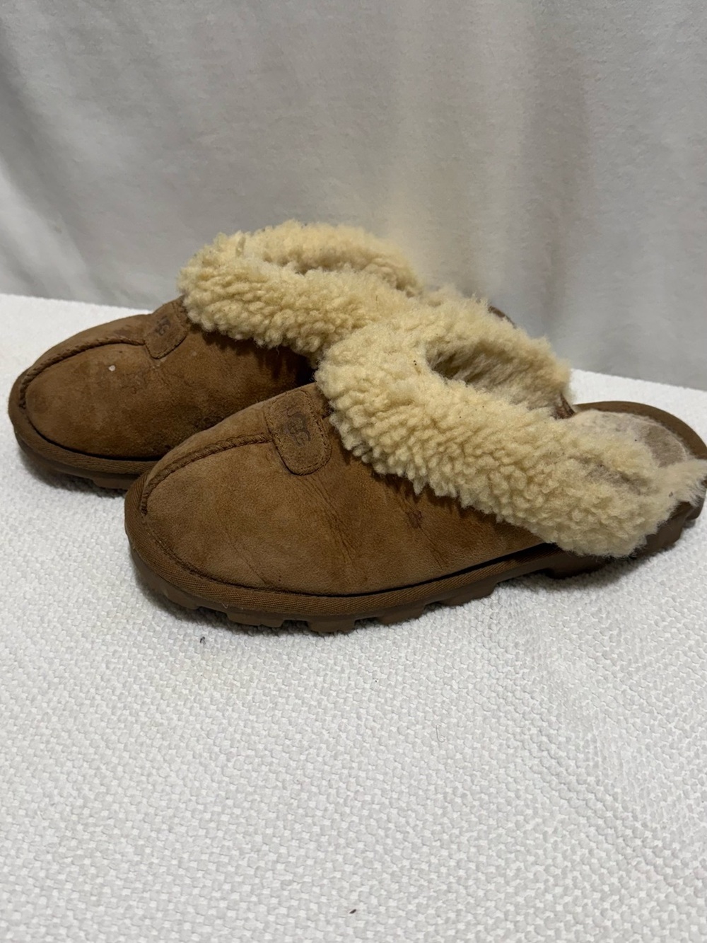 UGG Women's Chestnut Suede Shearling Mule Slippers